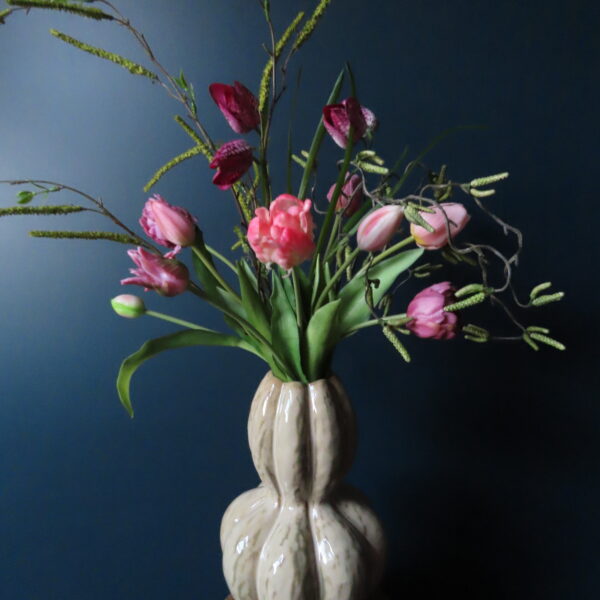 Kunst Tulpen Boeket Roze/Mauve met Hazelaar en Fritillaria - Afbeelding 2